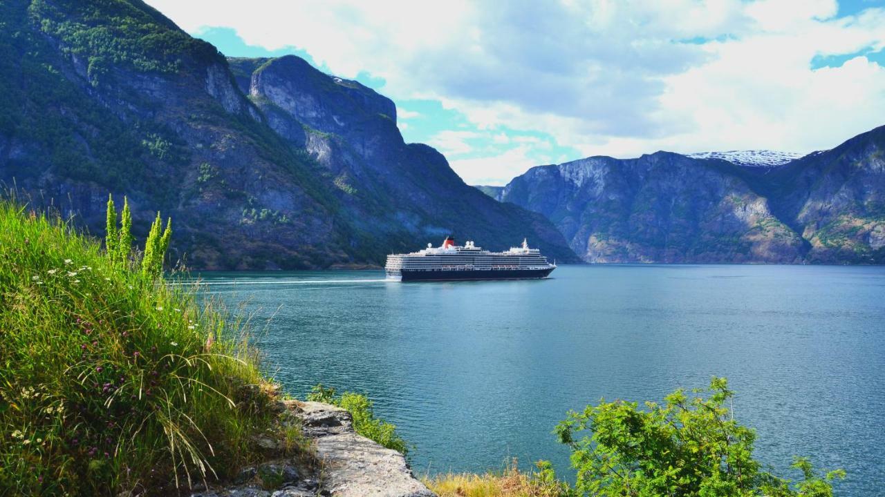 Otnes Sor Apartment Aurland Bagian luar foto