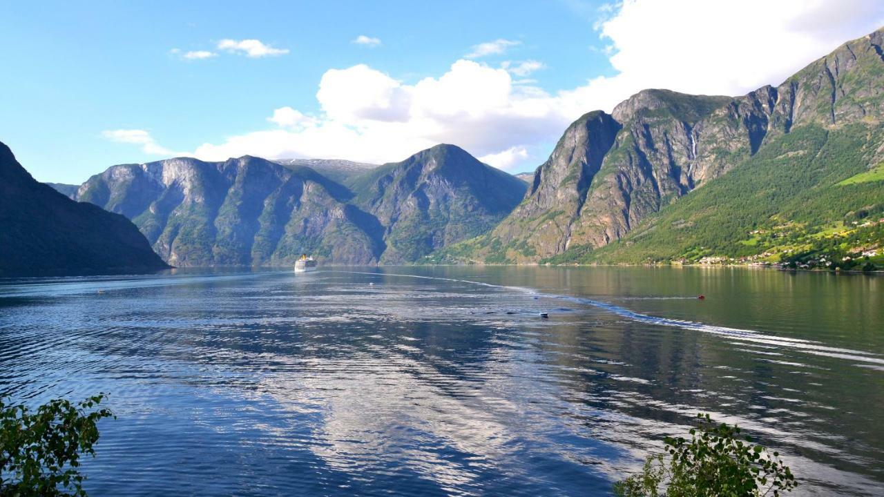 Otnes Sor Apartment Aurland Bagian luar foto