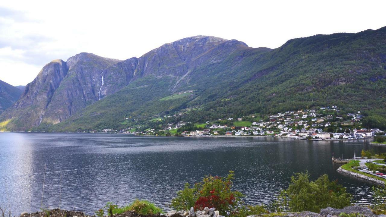 Otnes Sor Apartment Aurland Bagian luar foto